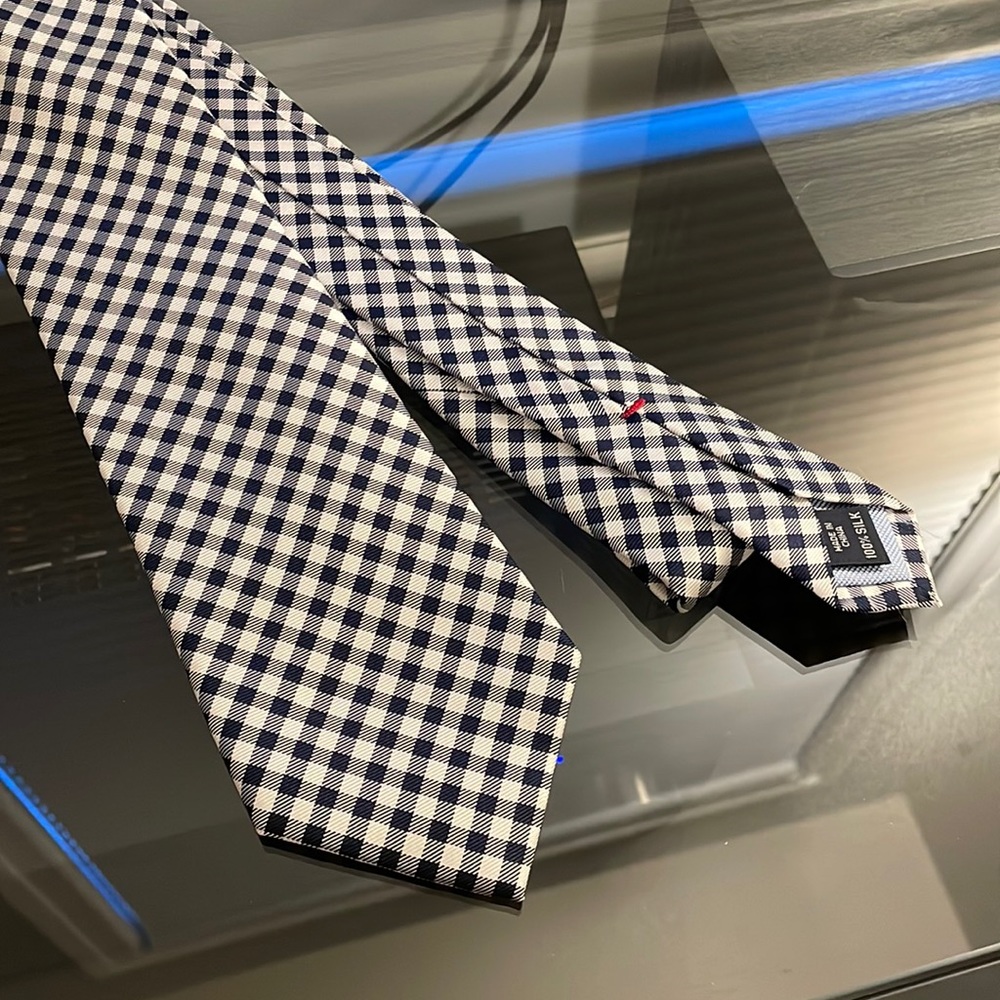 Tommy Hilfiger Men’s Silk Tie Gingham Checkered Navy/White